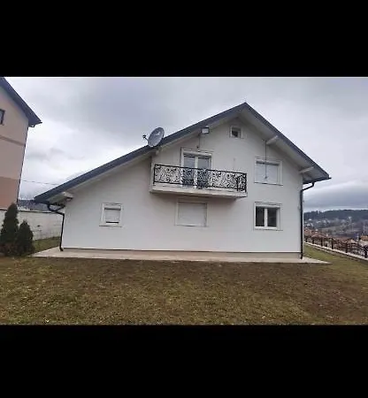 Villa Pale 빌라 *